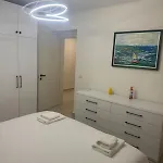 Glar 1br Barrikada Tirana