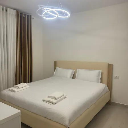 Glar 1br Barrikada Apartment Tirana