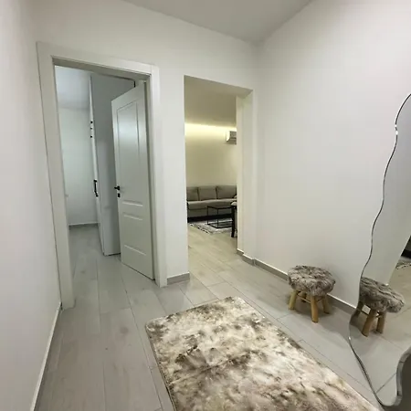 Glar 1br Barrikada * Tirana