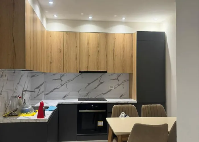 Apartament Glar 1br Barrikada Tirana