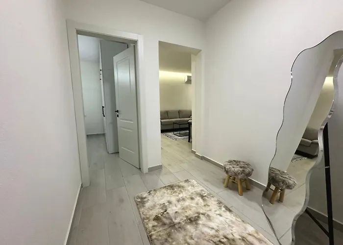 Glar 1br Barrikada * Tirana